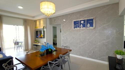 Centro Apartment | 1077 Excelente opção com duas suítes no centro de Bombinhas