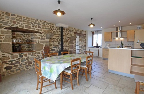 Le Val-Saint-Pere House | 109 m² Gîte ∙ 3 bedrooms ∙ 8 guests