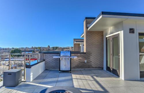 East End - Valley Street House | 11 Bauhaus Townhome