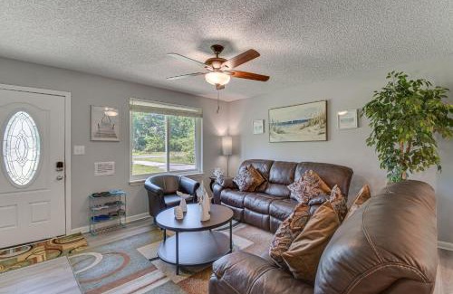 Foley House | 11 Mi to Beaches Peaceful Foley Home with Yard