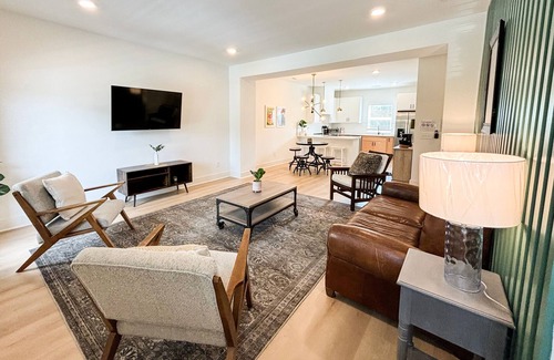 Donelson House | 114 The Opry Mills House