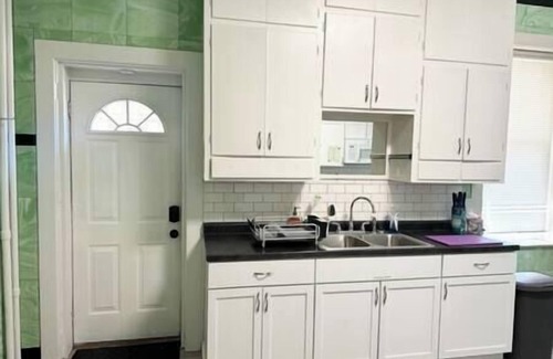 Dubuque Apartment | 1157#2/First floor, King bed, Free parking,