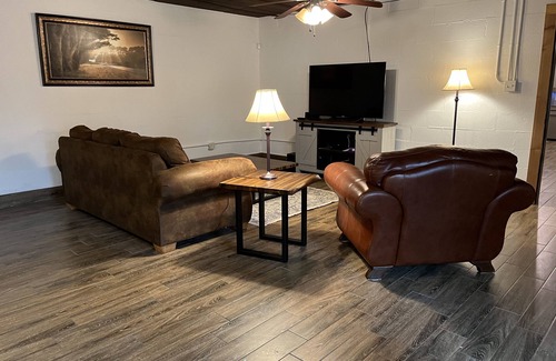 Louisville Apartment | 1174 Topside! Cozy 2BR apartment!