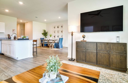 Milton House | 12 Mi to Avery Island: Spacious Family Home!
