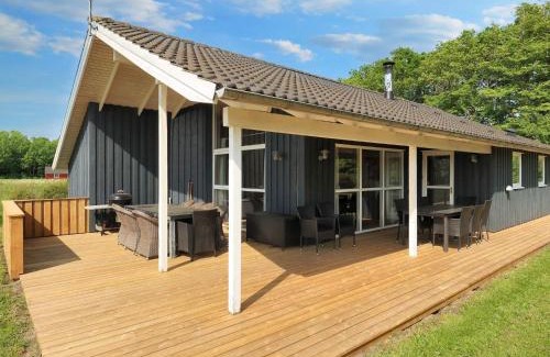 Egense House | 12 person holiday home in Storvorde-By Traum
