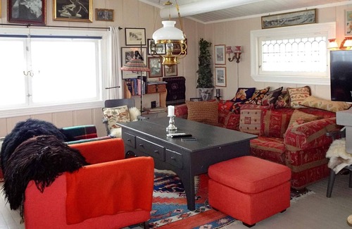 Nord-Aurdal House | 12 person holiday home in Etnedal