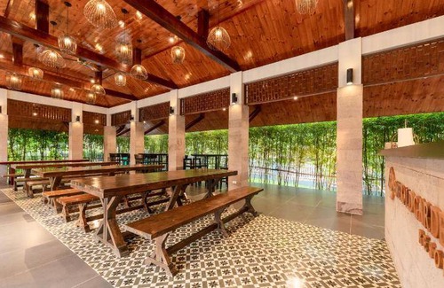 Ong Lang Resort | 120 m² Resort ∙ 2 bedrooms ∙ 6 guests