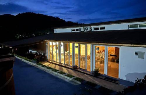 Eselnita Resort | 120 m² Resort ∙ 4 bedrooms ∙ 24 guests