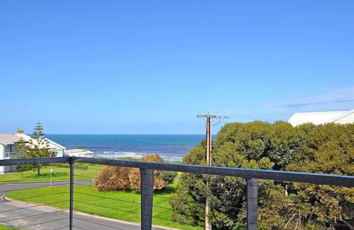 Hayborough House | 120 Seagull Hayborough - BYO Linen - Wi-Fi Beach Pet Friendly