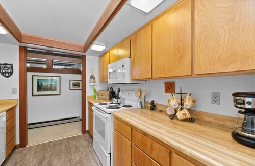 Graeagle Apartment | #126 Graeagle Meadows