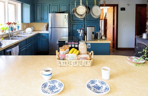 Peach Lake Other | 127 Acres of Relaxing Beauty - Spacious 5-bedroom farmhouse