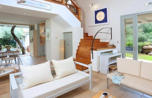 Ano Korakiana House | 127 m² House ∙ 3 bedrooms ∙ 6 guests