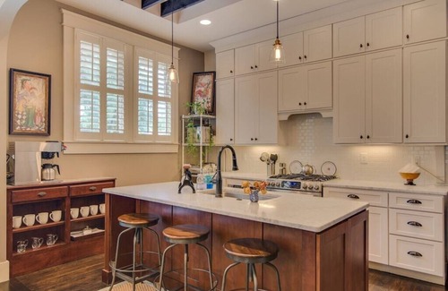 Historic Waverly House | 12South! 4 BRs+Studio+5 Private Baths!