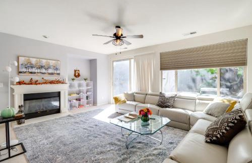 Reno House | 13 Mi to Slopes Cozy Home with Fenced Yard in Reno
