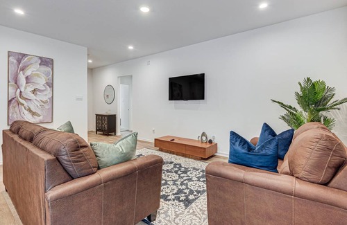 Barker House | 130 m² House ∙ 3 bedrooms ∙ 8 guests