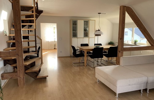 Winnenden Apartment | 130m² vacation apartment in 71364 Winnenden-Baach below vineyards near Stuttgart