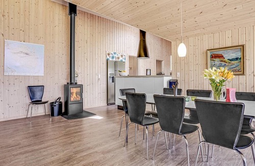 Skastrup House | 134 m² House ∙ 4 bedrooms ∙ 12 guests