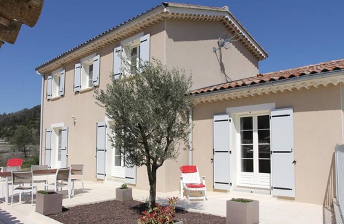 Saint-Thome House | 135 m² House ∙ 5 bedrooms ∙ 10 guests