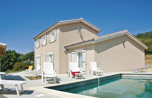Saint-Thome House | 135 m² House ∙ 5 bedrooms ∙ 10 guests