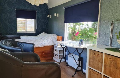 Municipality of Hellevoetsluis Resort | 14 m² Resort ∙ 1 bedroom ∙ 2 guests