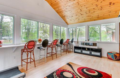 Colesville House | 14 Mi to DC Retreat with Hot Tub and Sunroom!