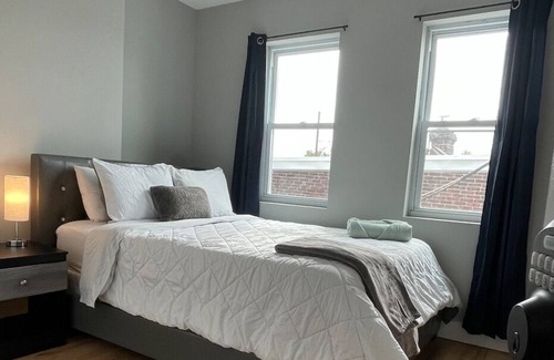 Primos Secane House | #14 NEW Cozy and Private Bedroom in Angora