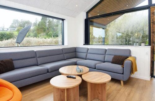 Vibæk Strand House | 14 person holiday home in Ebeltoft-By Traum