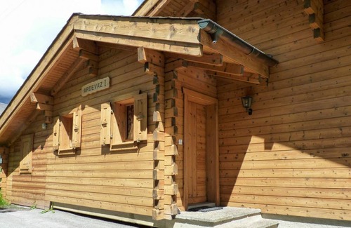 Chamoson Other | 140 m² Accommodation ∙ 4 bedrooms ∙ 8 guests
