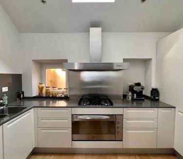 Boccadasse House | 140 m² House ∙ 2 bedrooms ∙ 4 guests