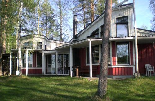 Saarijarvi Resort | 140 m² Resort ∙ 4 bedrooms ∙ 13 guests