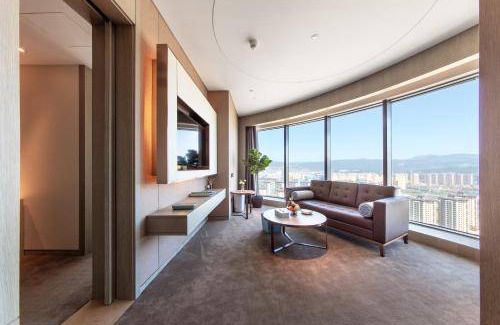 Panlong Hotel | 142 m² Hotel ∙ 127 guests