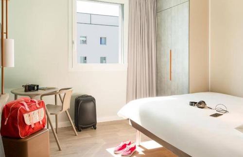 Granges-Paccot Hotel | 15 m² Hotel ∙ 10 guests