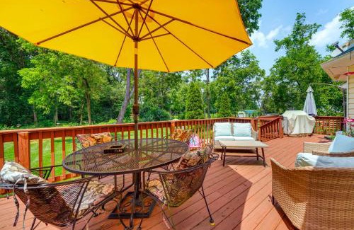 Jeffersontown House | 15 Mi to Louisville Family Home with Private Yard!