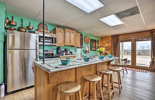 Buffalo Apartment | 15 Mi to Niangua River: Studio in Buffalo