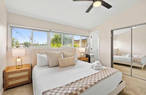 Serra Mesa House | 15 Min to Beach and Zoo - Hot Tub - Cozy Fire Villa Pit