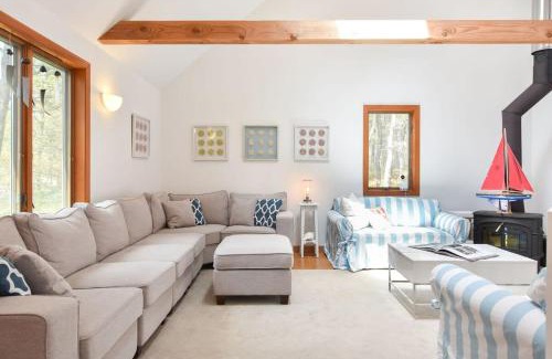 Wellfleet House | 15 Min Walk to Beach w Kayaks