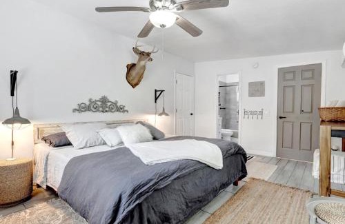 Largo Apartment | 15 Mins to Beach, Private Pool ,Book Before Its Gone