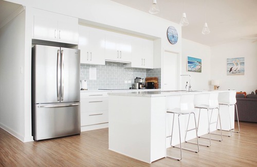 Island Beach House | 15% Off Weekly | Ocean-View | Two Pelicans | 4BR