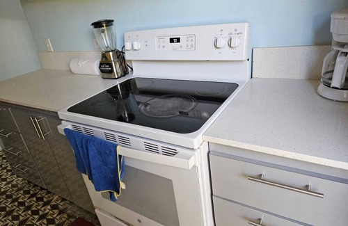 Arecibo Pueblo Apartment | 15 or More Stays- In this Coastal 2 Br- Arecibo Home UNIT 2