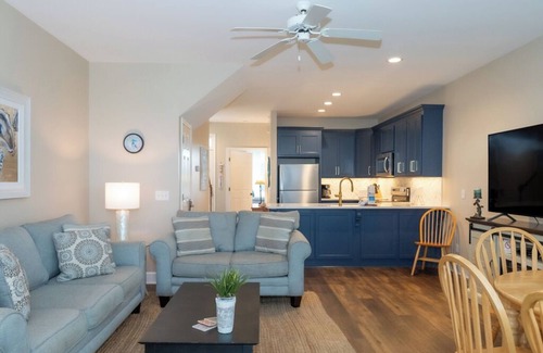 Bonito Boathouses House | 15 Quarterdeck Lane - Resort Access Included! Golf Cart Included! Amazing Sunset Views!