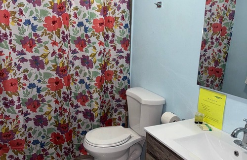 Catano House | 15 Stays or More Spacious 3BR in Cataño - Sleep 10 UNIT 2