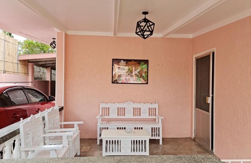 Lucap House | 150 Lucap Road