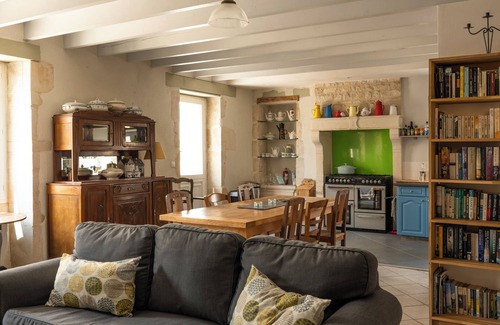 Brettes House | 150 year old cosy stone cottage in the Charante. Gay friendly welcome.