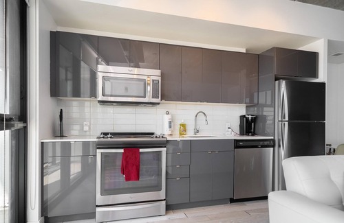 Downtown Winnipeg Condo | (1505)Downtown Winnipeg+Cheerful 1 Bdr+Fast WiFi(311)