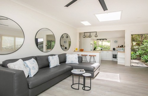 Pearl Beach House | 150mtrs to beach +Trampoline