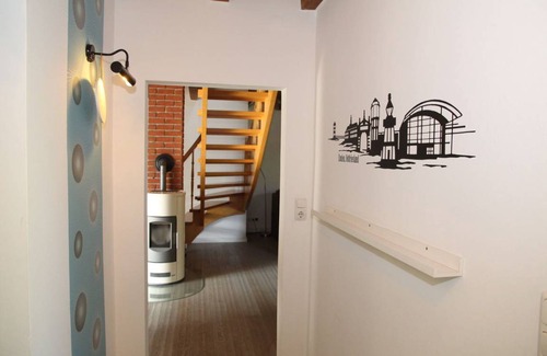 Hamswehrum House | 155 m² House ∙ 2 bedrooms ∙ 4 guests