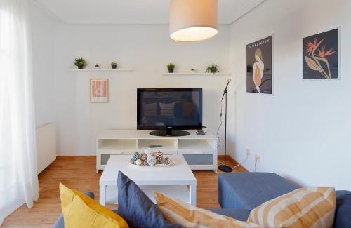 El Pison House | 158A Triplex Rinconin con piscina