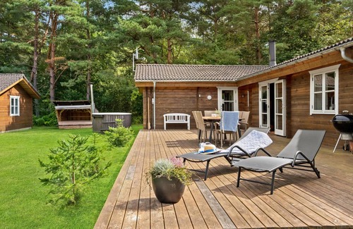 Øksenmølle House | 159 m² House ∙ 4 bedrooms ∙ 8 guests