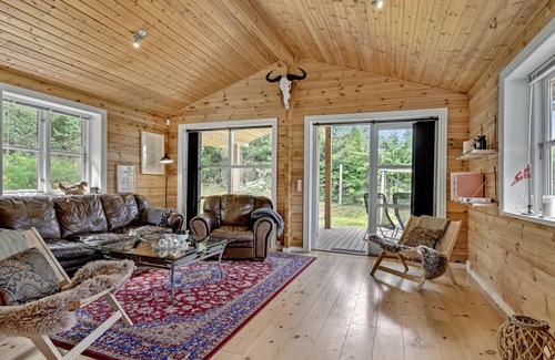 Øksenmølle House | 159 m² House ∙ 4 bedrooms ∙ 8 guests
