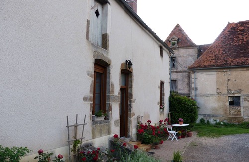 Meilly-sur-Rouvres House | 159 th edition of Hospices de Beaune wine sales 21 from 15 to 17 November
